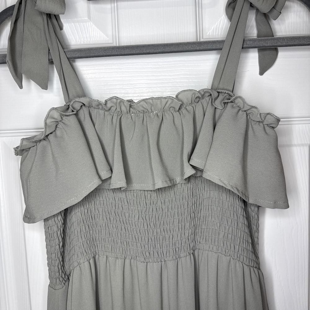 Elegant Gray Maxi Dress - Picture 8 of 11